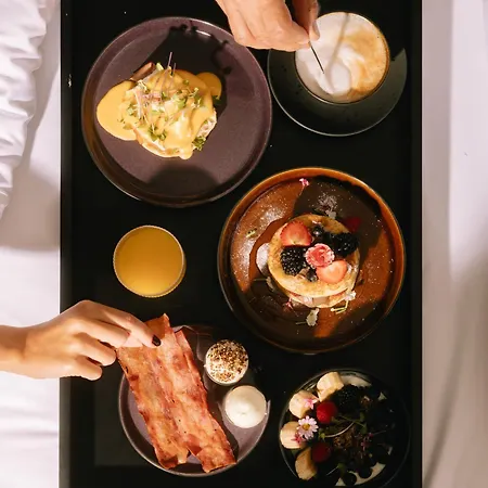 Maison 45 - Luxury Boutique